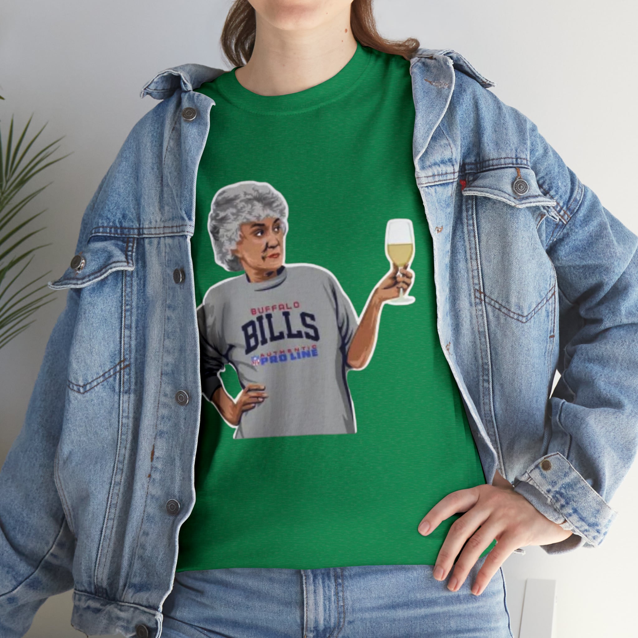 The Golden Girls 80's TV Show- Dorothy Unisex Heavy Cotton T-Shirt - Creations by Chris and Carlos